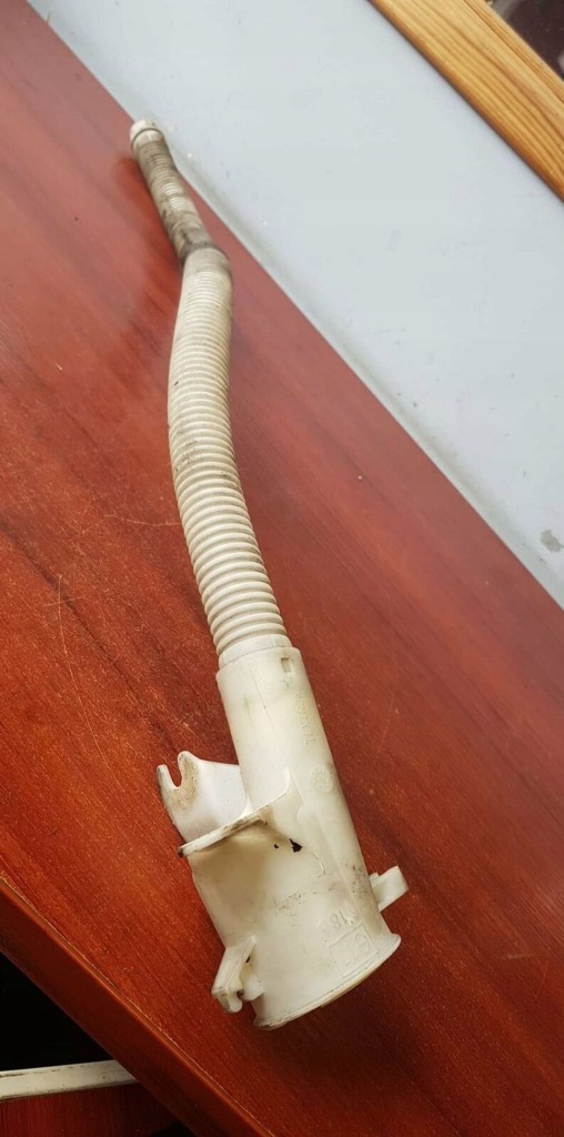 Трубка заливної розпилювача land rover range rover l322 e111186 Ціна