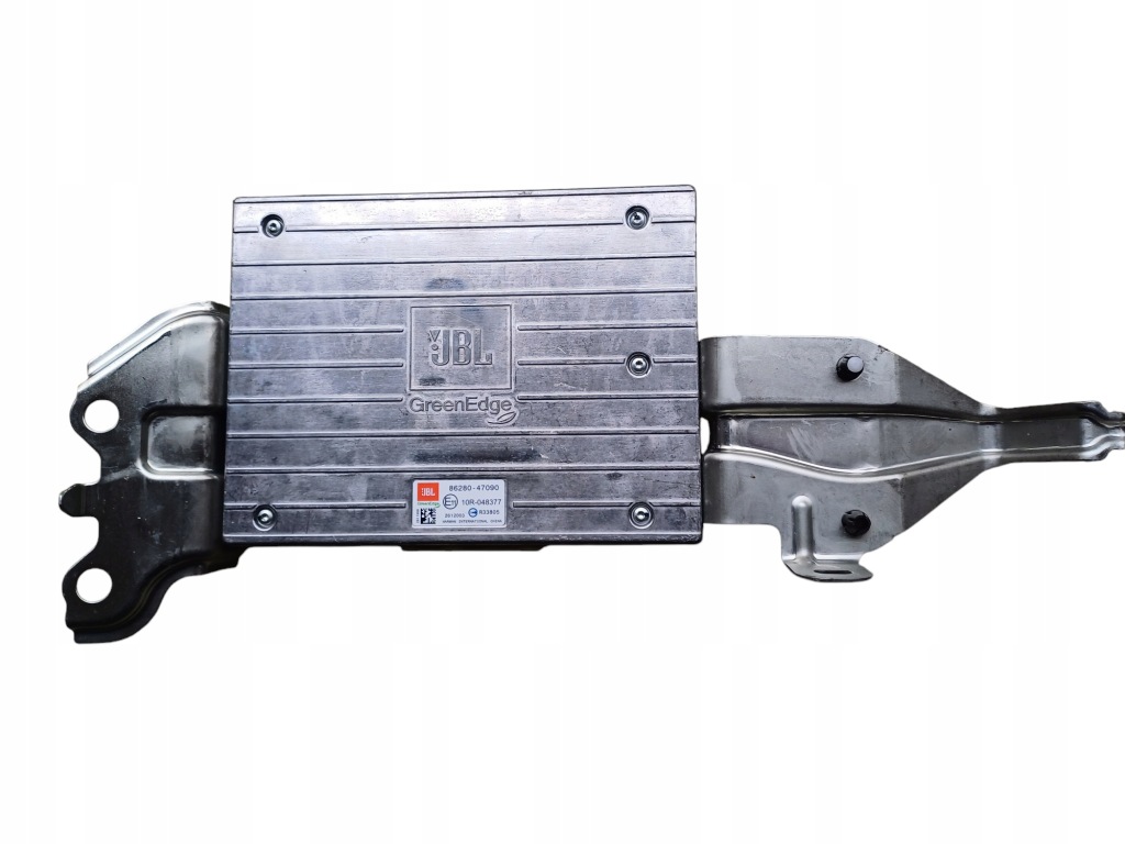 фото №1, Автомобільний підсилювач jbl 86280-47090 toyota prius plus prius+