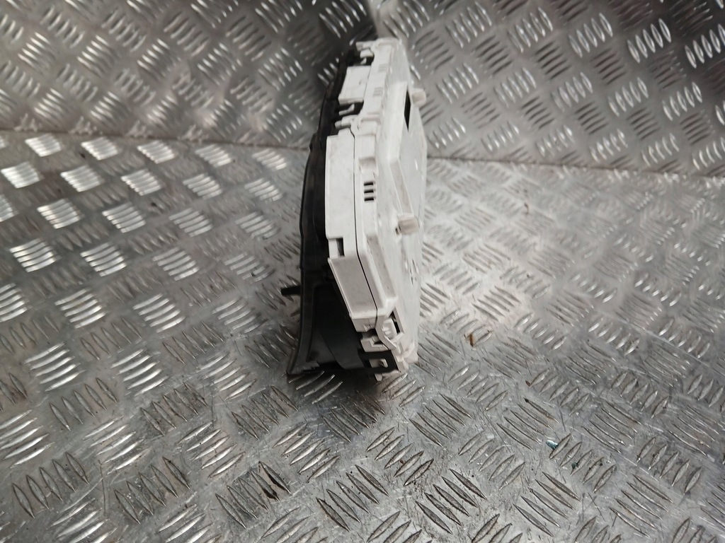 фото №12, Nissan note e12 лічильник прилади europa 248103vv1a 2015r