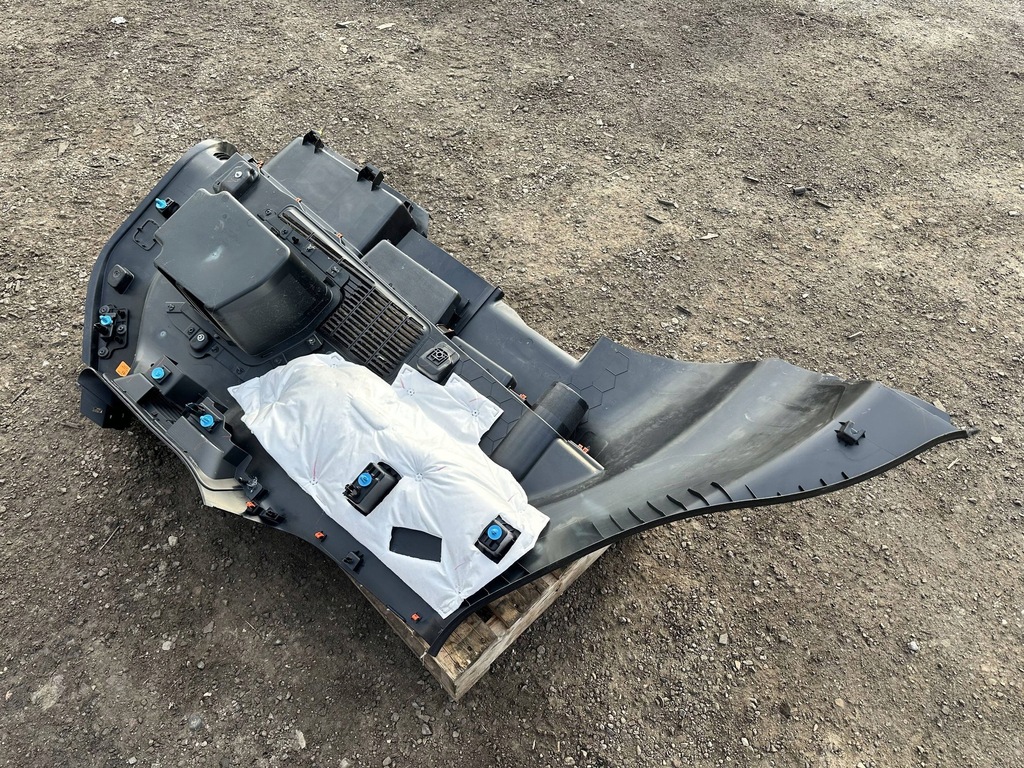 фото №9, Обшивка оббивка обшивка ліва багажника задня задні ford explorer 2020+