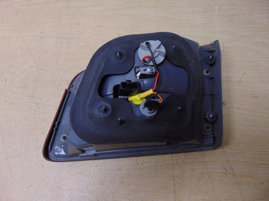 фото №6, Лампа левая задняя w крышка kia magentis ii europa