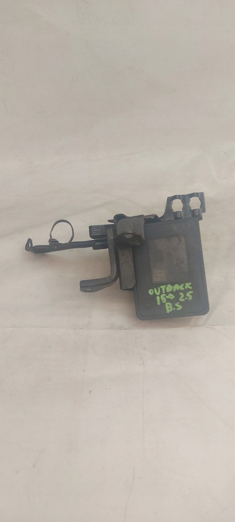 фото №1, Subaru outback 2.5b 15 - насос abs 27536al01a