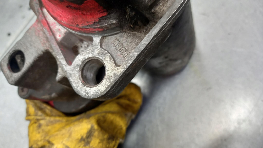 Стартер vw passat , golf iv 02a911023b Оригинал