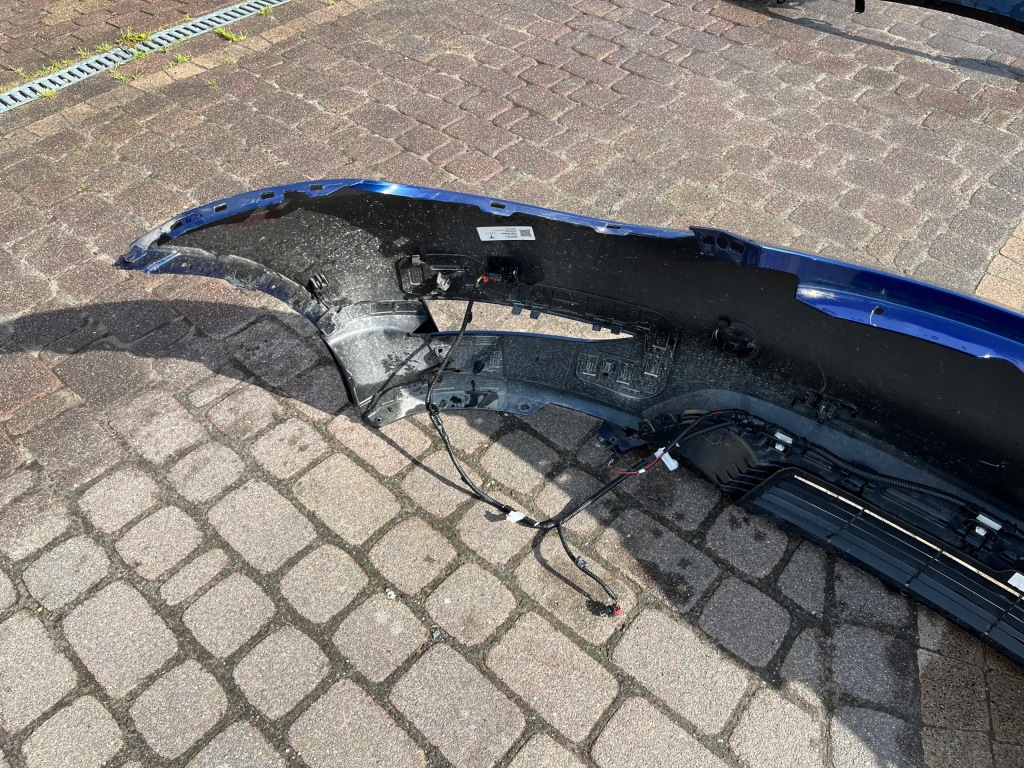 фото №6, Бампер передний tesla model y решётка электропроводка