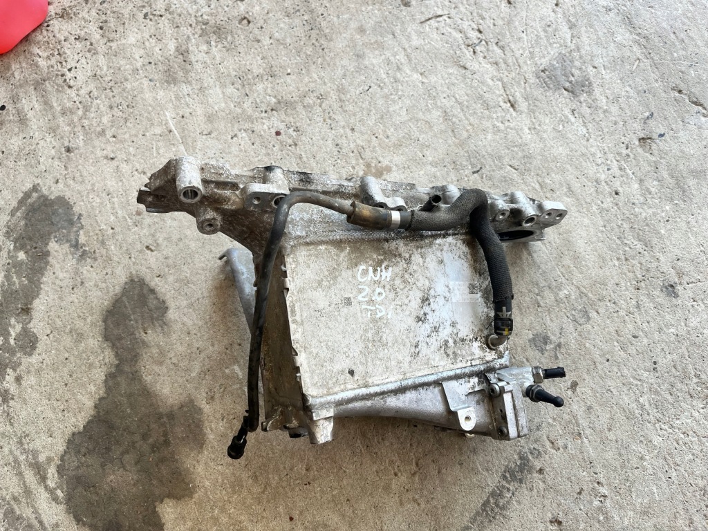 фото №1, Audi a4 a5 q5 2.0tdi cnh колектор всмоктуючий