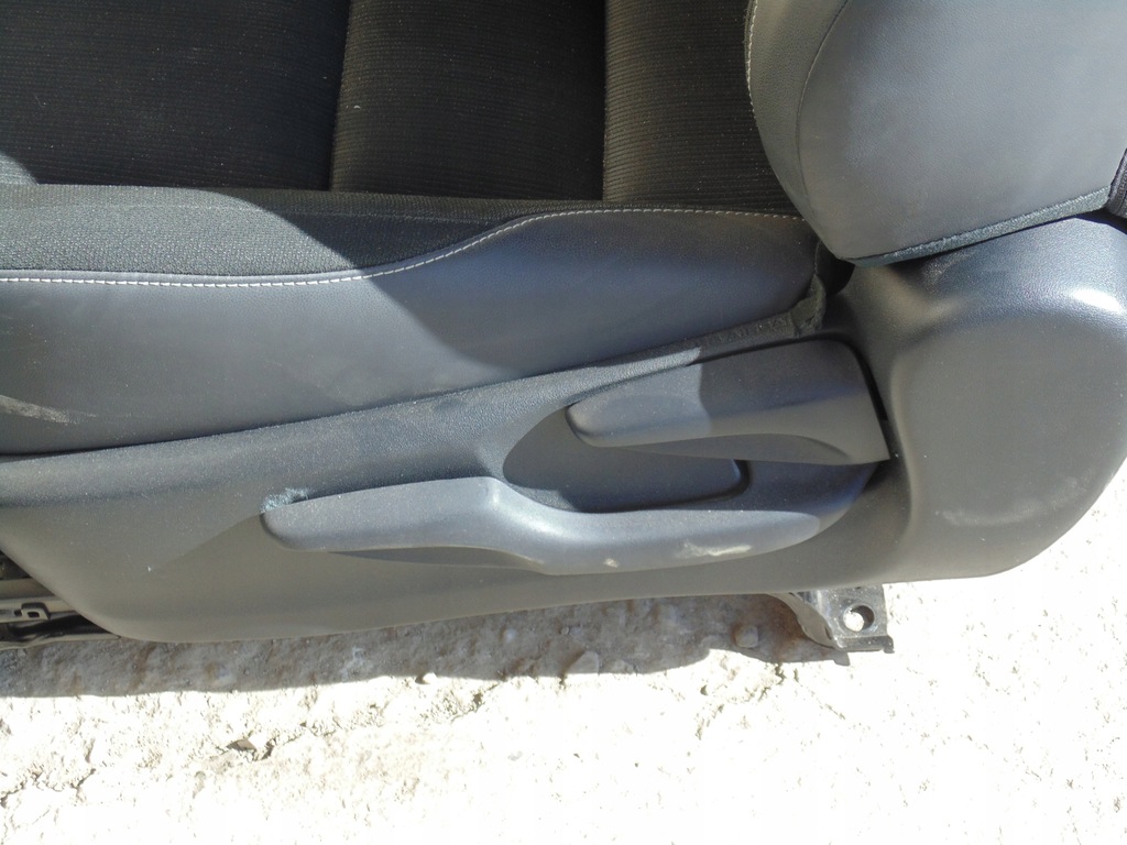 фото №6, Сидіння заднє сидіння середина lexus nx nx300h lift 2018 rok