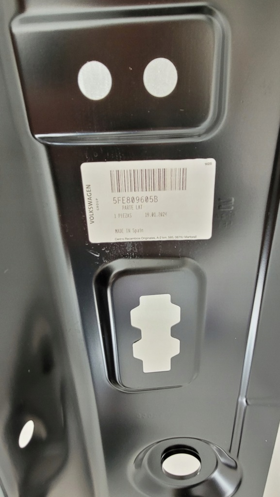 фото №12, Обшивка блок двигателя порог левая seat leon iv st kombi 5fe 2020-