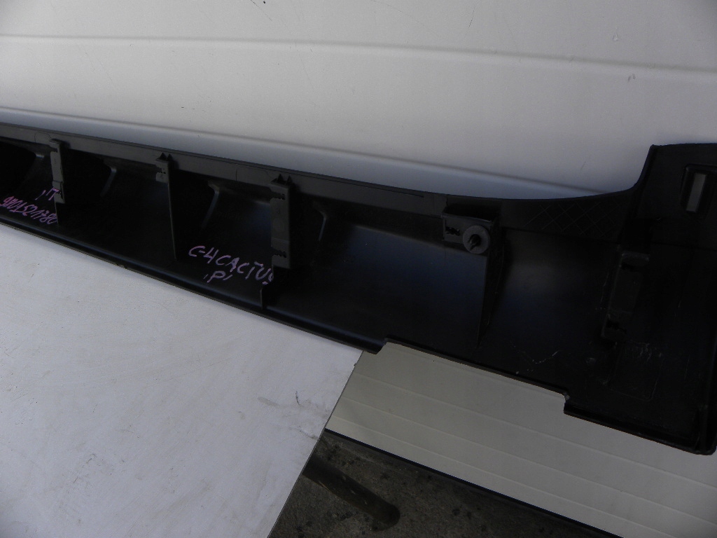 фото №5, Citroen c4 cactus накладка поріг права 9801521780