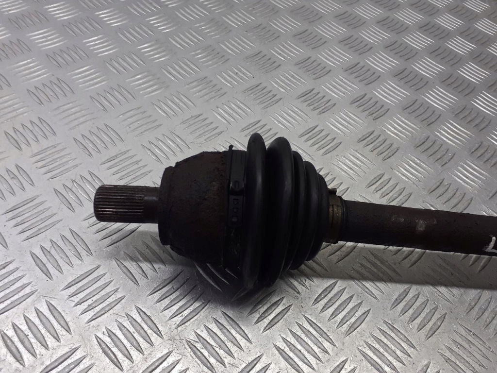 Приводной вал левый  перед ford focus mk2 1.6 16v x Цена