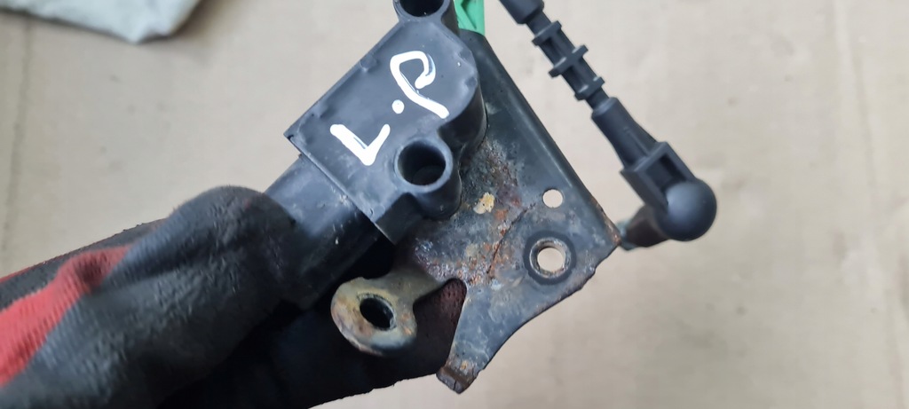 фото №7, S7 4g a7 датчик выравнивание лампа левый перед света 3c0907503 a6 s6 c7 4g