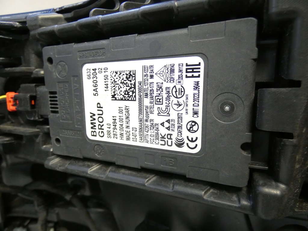 фото №13, Bmw 5 g60 g61 m-pakiet 2023- pod 6 pdc 8084653 бампер передний радар жгут