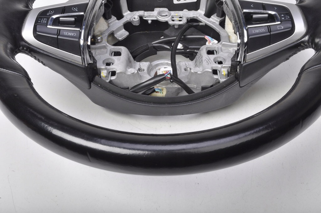 фото №10, Mitsubishi outlander iii воздуховод кожаный