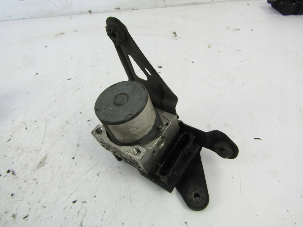 Купити Renault scenic 2 насос abs