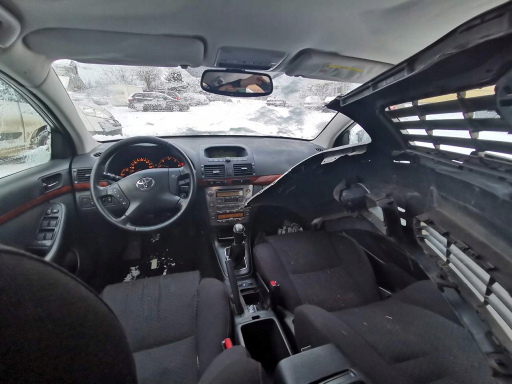 Купить Toyota avensis коробка предохранителей 2005 2.0l 985762 985762, 82647-ca010-