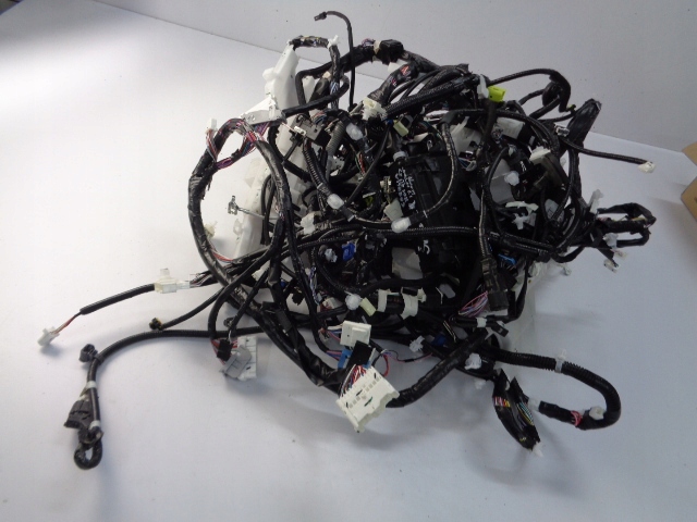 фото №1, Электропроводка салона toyota corolla e21 xii 1.8 гибрид 2022 rok