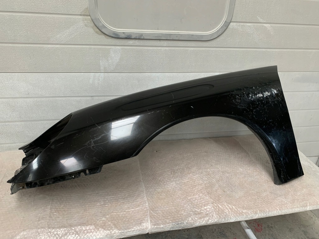 фото №1, Porsche 911 996 лівий передній крила