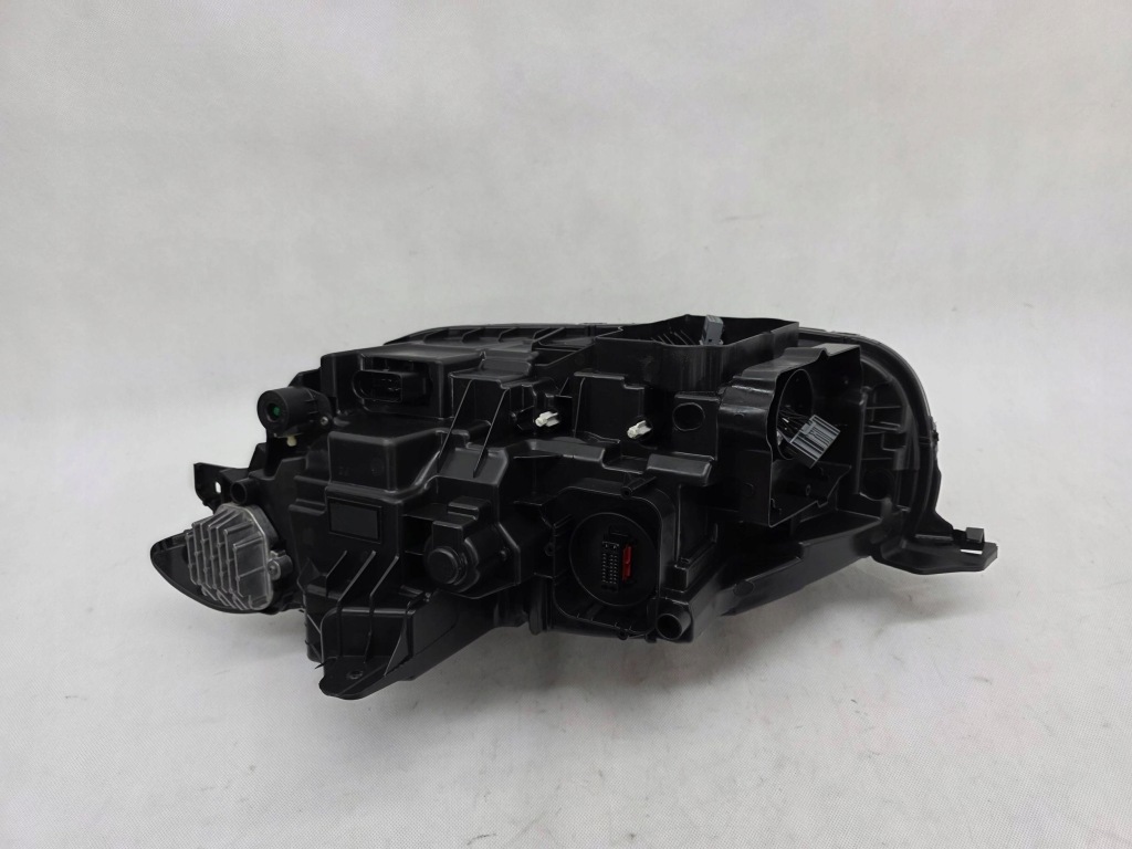 Volvo xc90 2 фара перед передняя правый  full led active high beam 31656990 в Украине