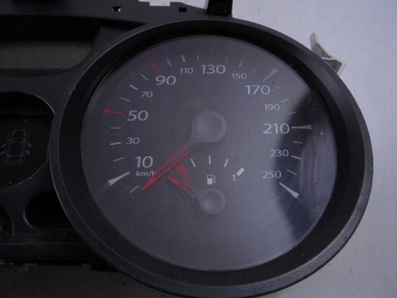 фото №7, Megane ii лічильник прилади lift 1.5dci 8200720305l
