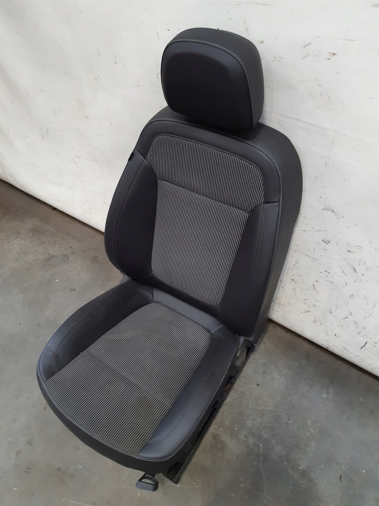 фото №8, Сидіння półskórka kombi kpl opel astra j