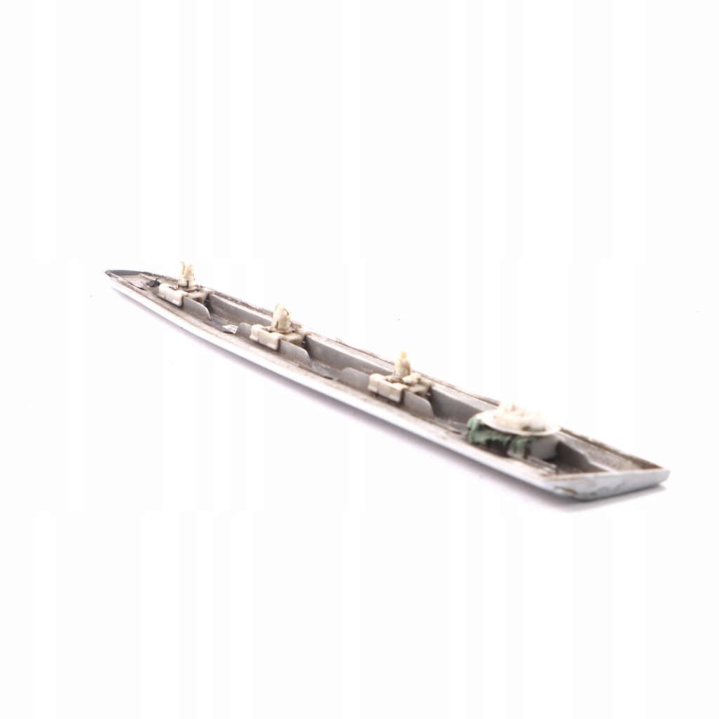 фото №13, Mercedes c209 молдинг крыла правый задняя серебристая a2096902662