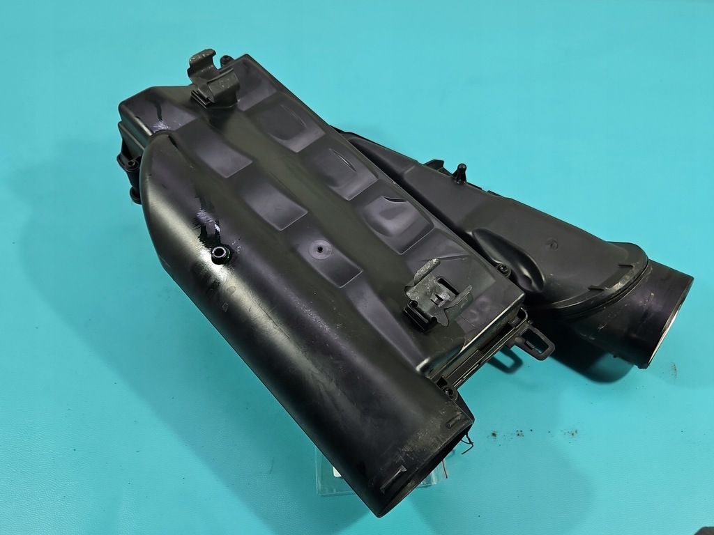 фото №8, Корпус фильтра воздуха mercedes cls ii c218 10- a2780900101 4.7 v8