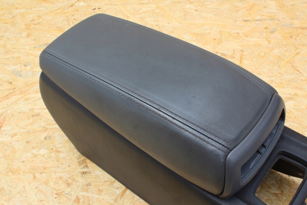 фото №6, Туннель средний подлокотник lexus gs mk1 i szary