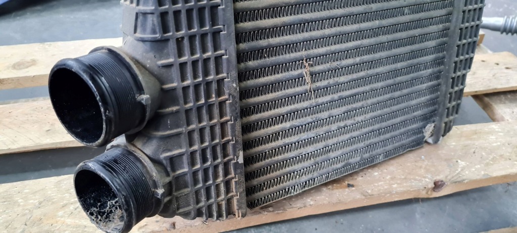 Купить Maserati quattroporte vi радиатор воздуха интеркулер правый 3.8 16474840