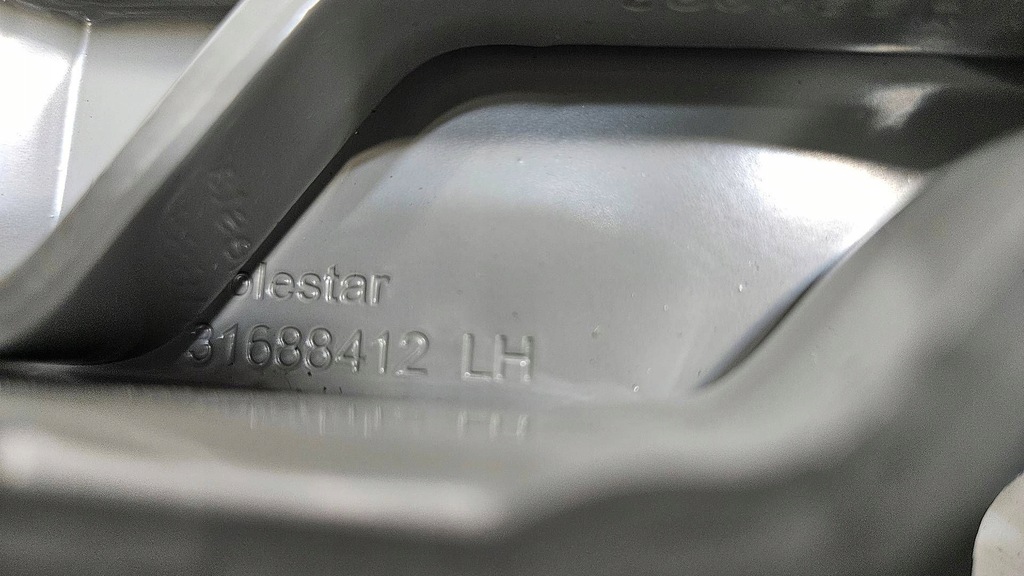 фото №8, Polestar 2 31688412 петля капот перед сторона ліва