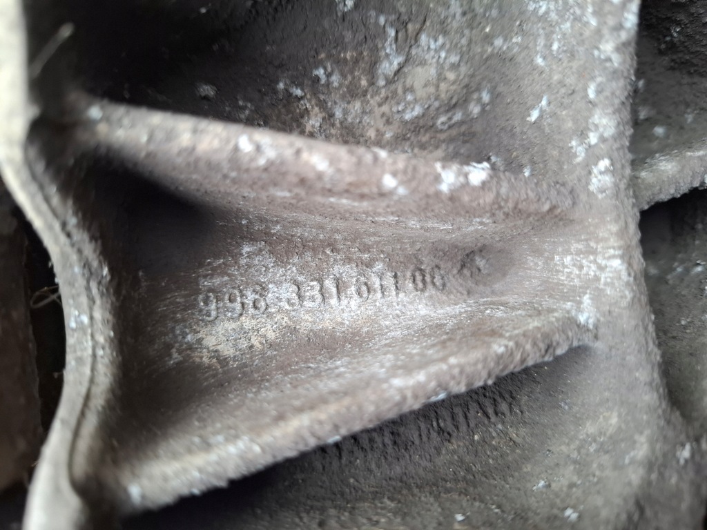 фото №8, Porsche 911 996 2004 поворотний кулак важелі лівий задня