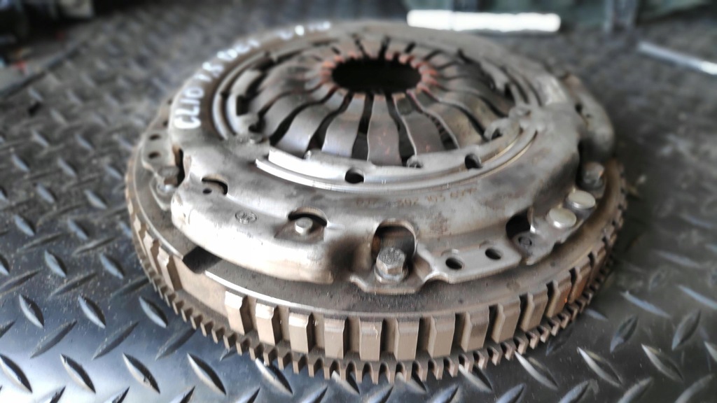 фото №5, Сцепление диск 1.5 dci renault clio iv 302056841r