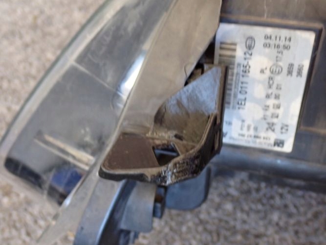 Opel insignia a led рестайлинг  13- фара правый фара правый  13409907r с Разборки