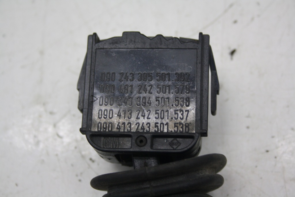 фото №13, Переключатель подрулевой переключатель дворник opel vectra b 090243395