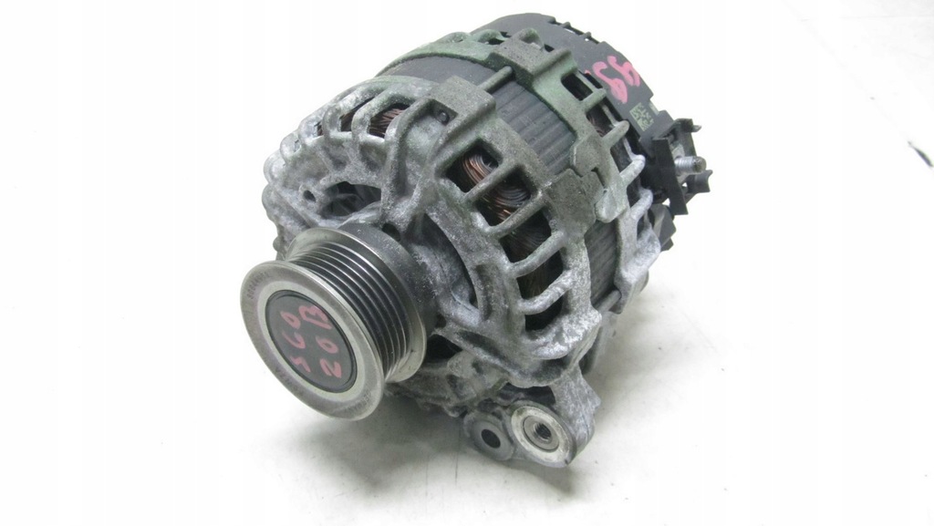 фото №1, Volvo s60 ii 2.0b генератор 30644945 13-18