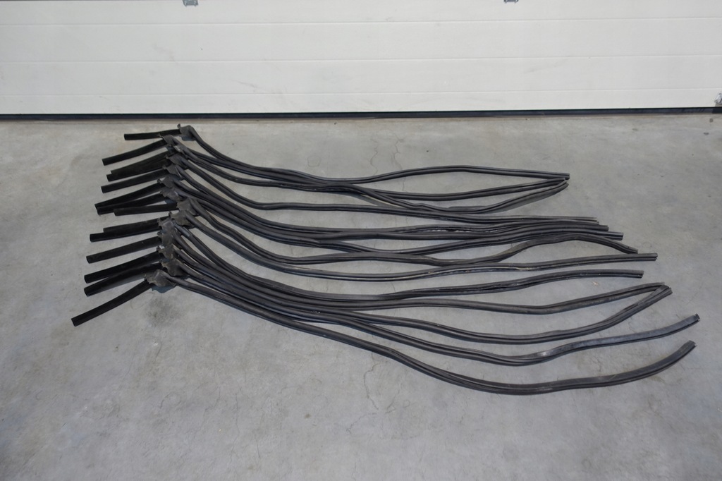 фото №1, Vw beetle 5c3 cabrio прокладка дверь правая