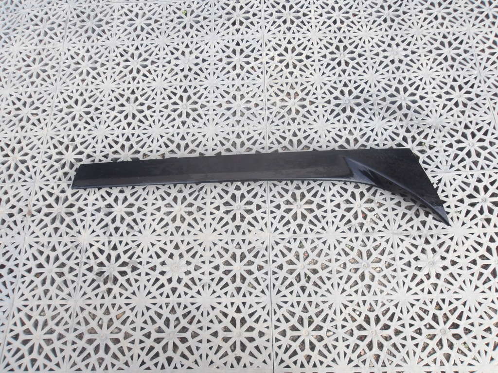 фото №1, Молдинг спойлер спойлер крышки левая задняя vw touran