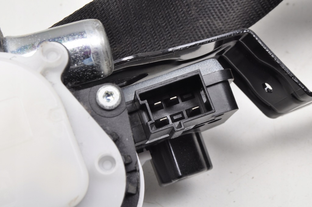 фото №8, Mercedes w213 pas безпеки правий перед передній a2138605600