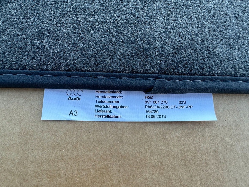 фото №8, Коврики велюровые audi a3 8v1061270