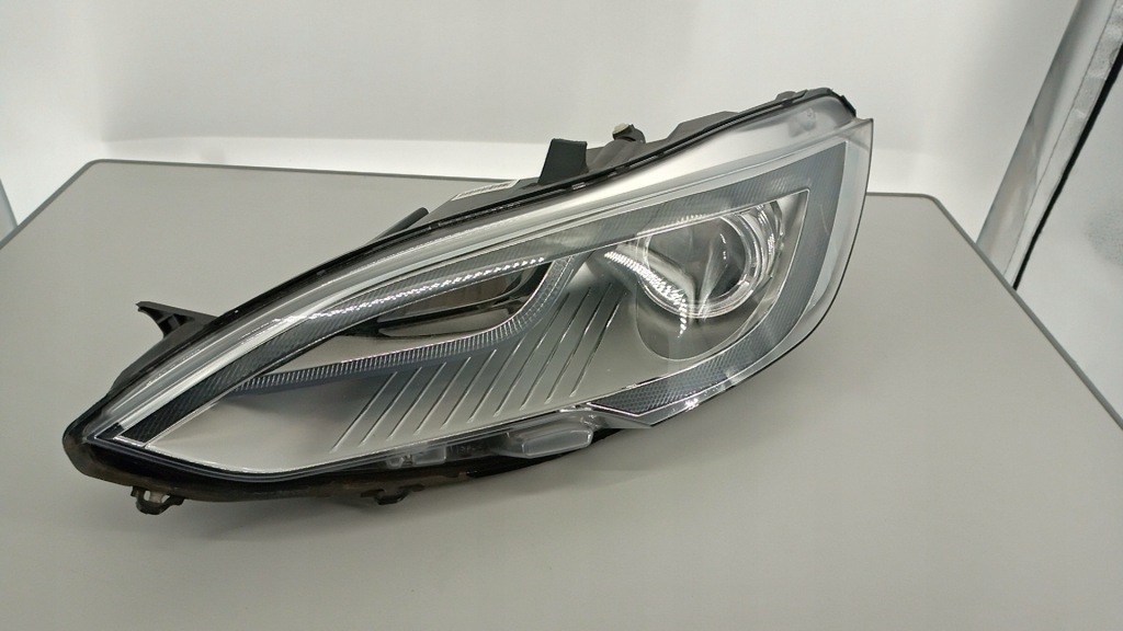 Купить Лампа передняя левая tesla model s ксенон 6005906