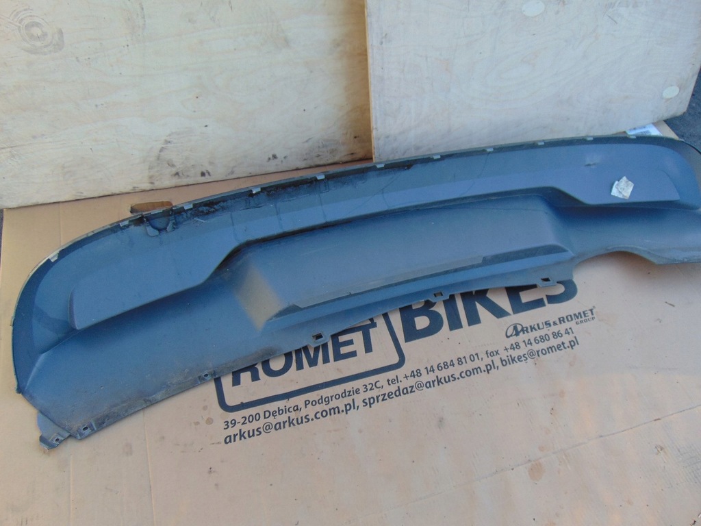 фото №14, Накладка спойлер бампера задня skoda kamiq