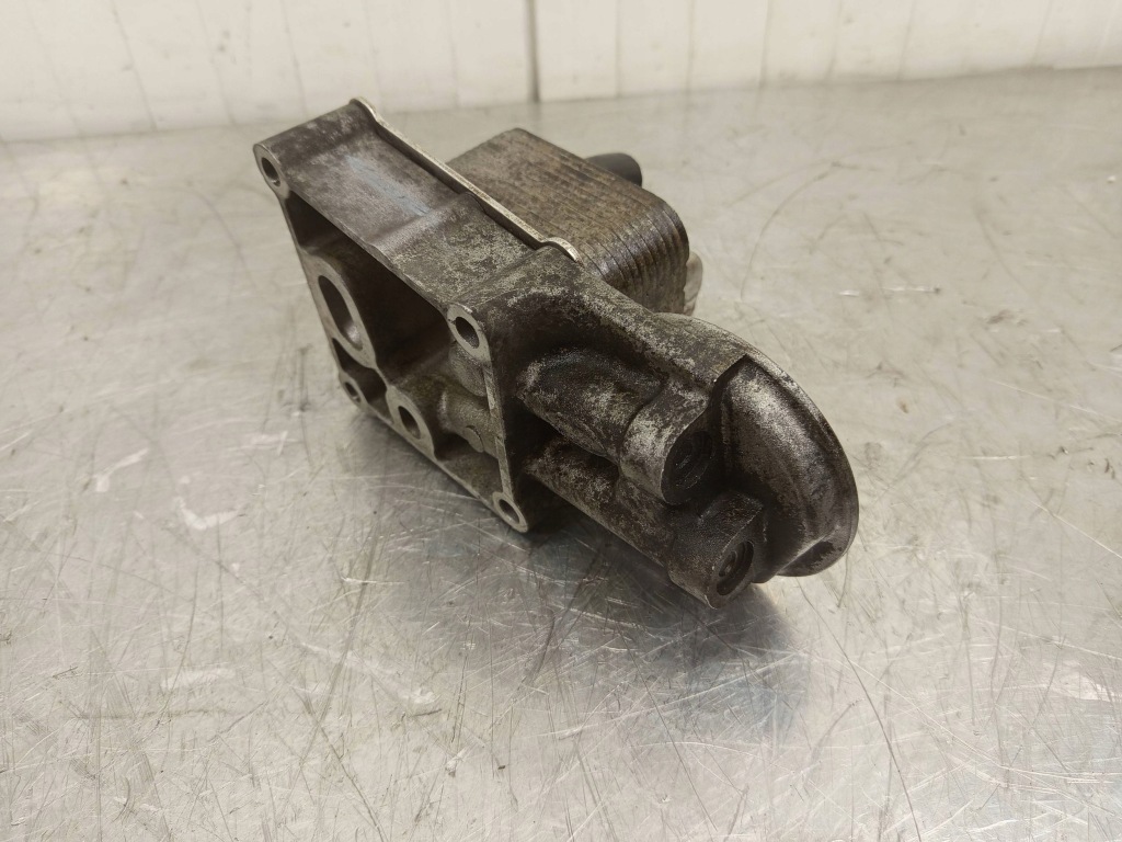 Купить Основание кронштейн фильтра масла ford focus mondeo transit 1.8 tdci 8370709