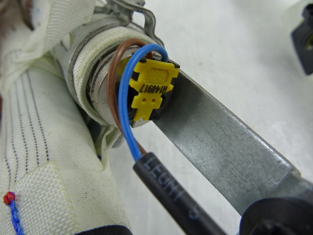 фото №10, Ford focus mk3 шторка безпеки подушка безпеки права 616773100