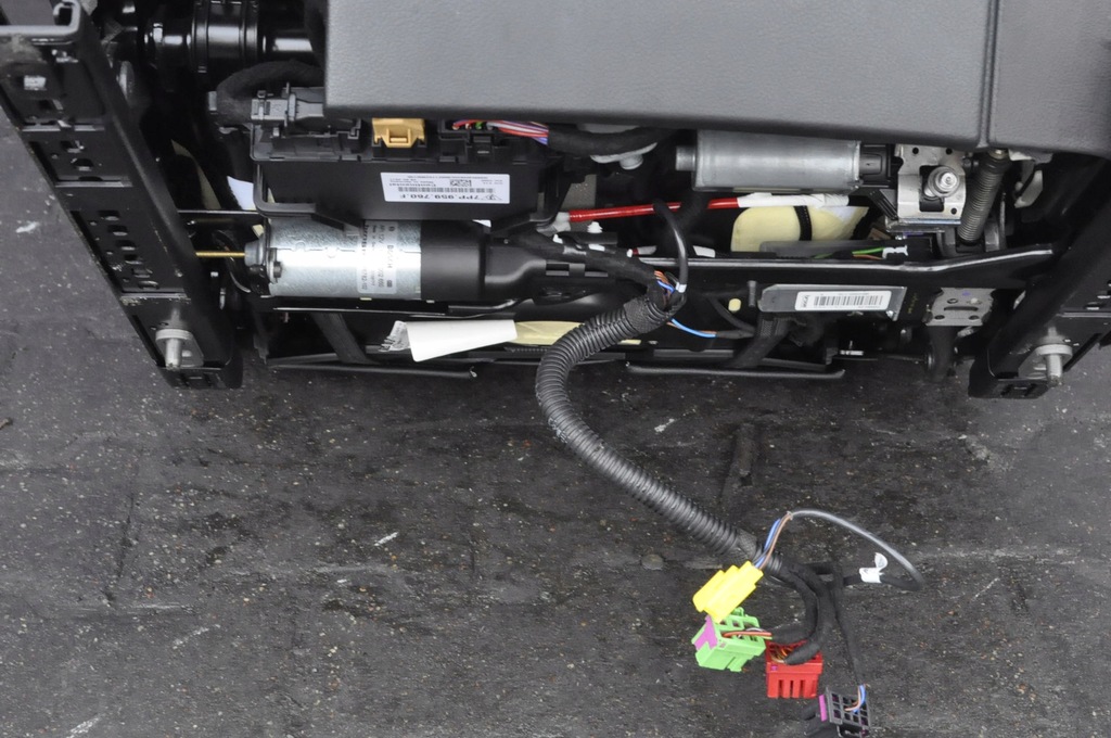 фото №16, Porsche macan gts сиденья заднее сиденье кожа подогрев elekt