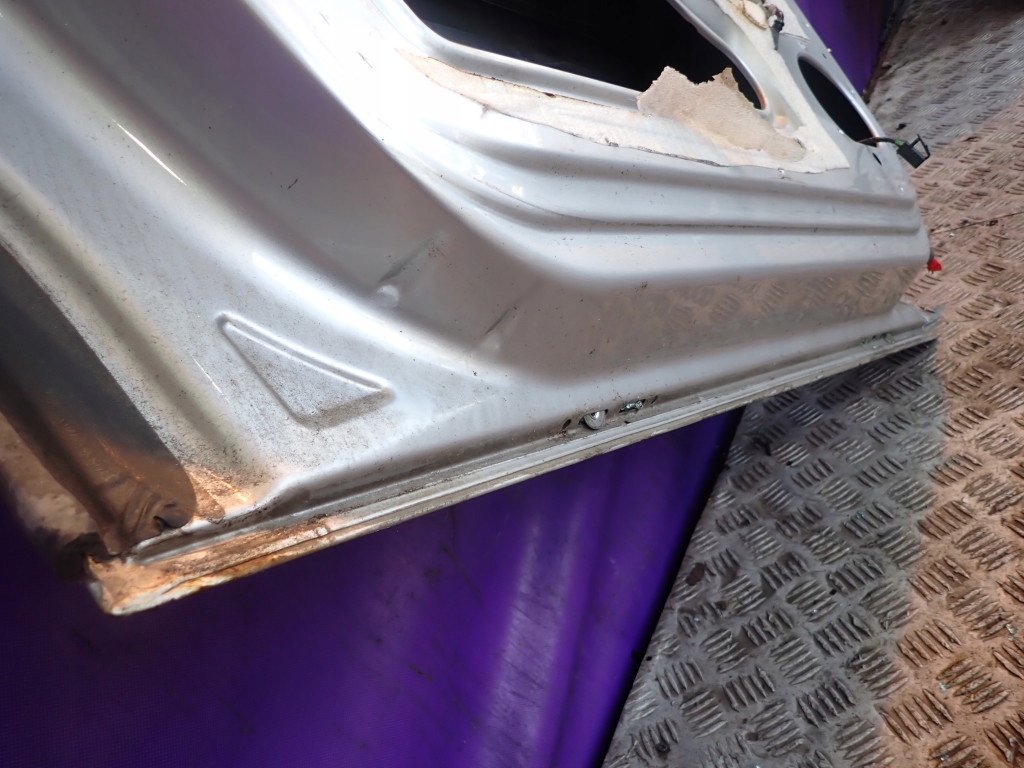 Opel zafira a 1 дверь задняя левое задняя z157 с Разборки