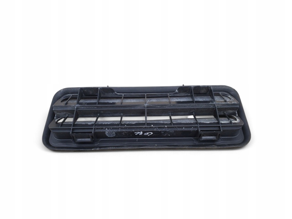 фото №6, Maserati levante 2017 решётка вентиляционная pod бампером задним