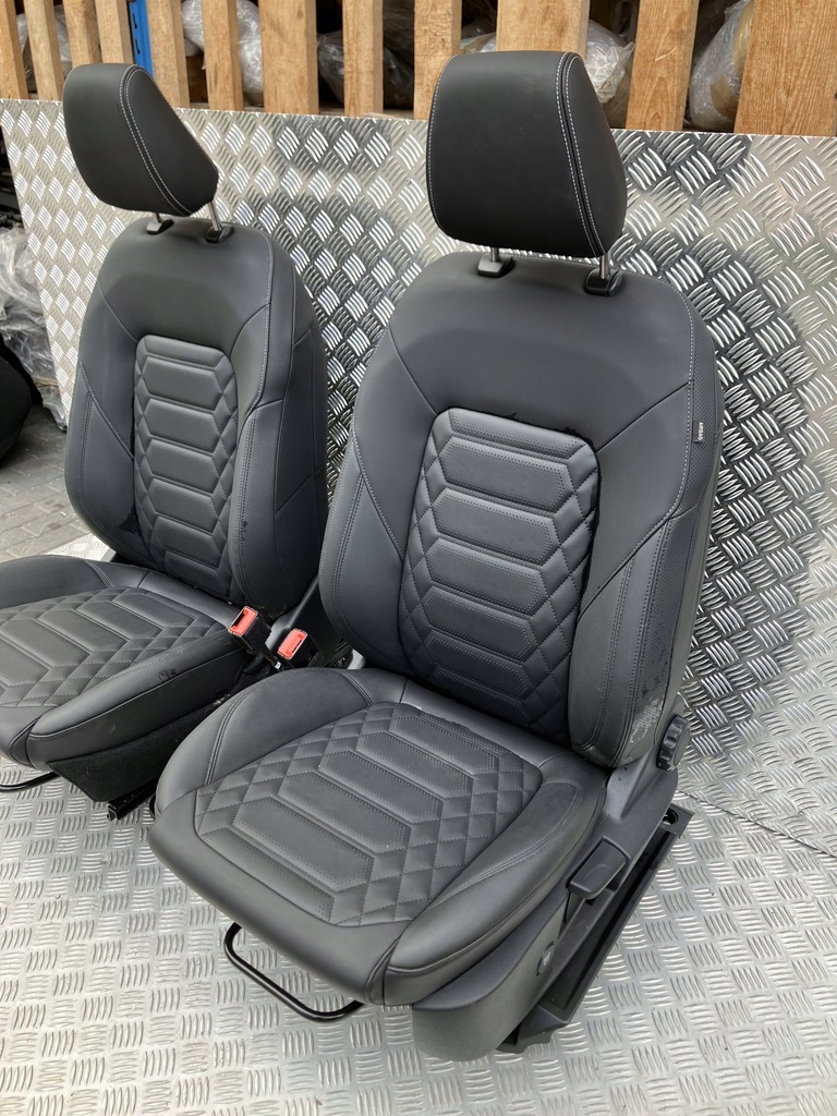 фото №7, Сидіння перед заднє сидіння обшивки шкіра vignale ford puma mk2