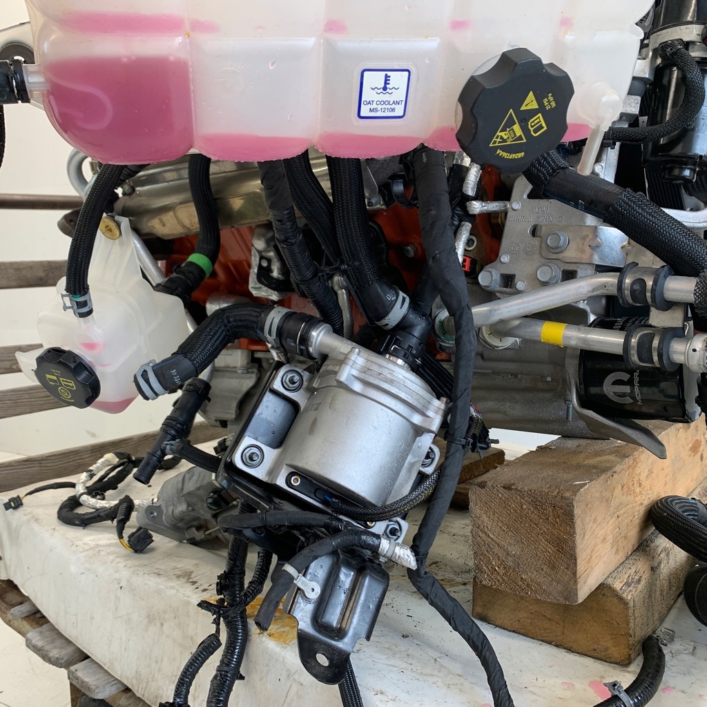 фото №16, Двигун kompletny dodge durango trx нагнітач 6.2l v8 srt hellcat esd 24r