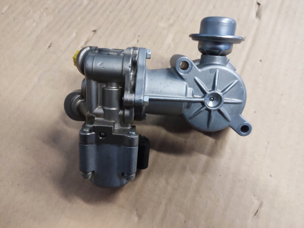 фото №9, Насос топлива mercedes c e 1.8 cgi a2710703701