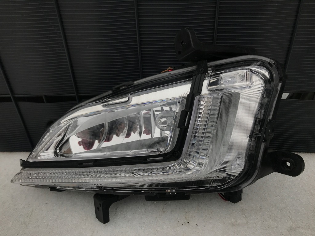 Купить Hyundai tucson 3 3 левый противотуманная фара led drl рестайлинг  17-
