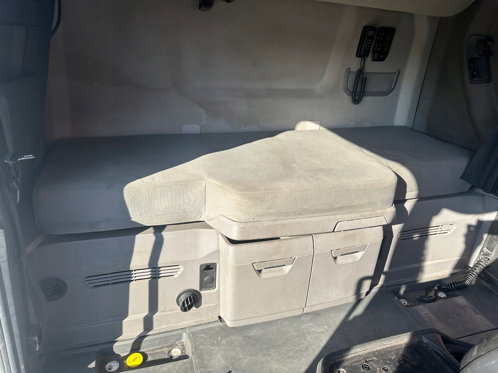 фото №1, Ліжко нижні розсувний регульовані scania s r ntg справні