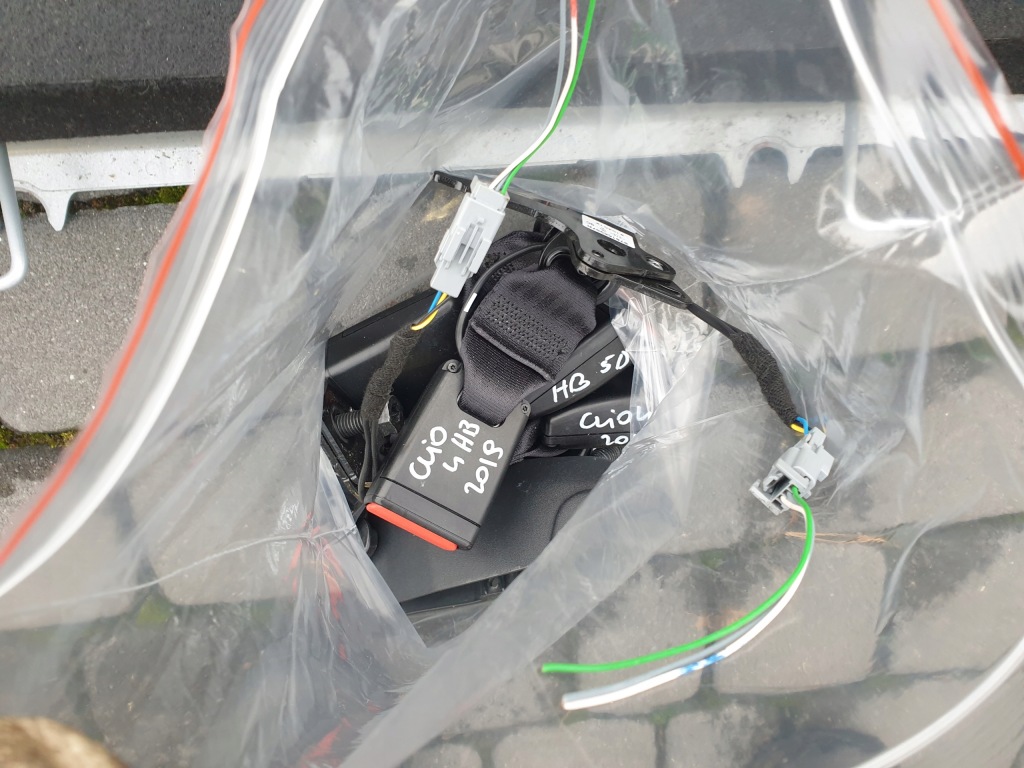 фото №3, Сидіння заднє сидіння ремені болти renault clio 4 iv 2017- 5d hb lift gorlice